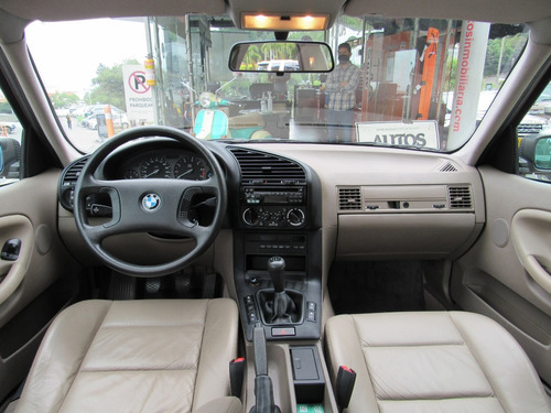 Bmw Serie 3 318i Sedan Mt Cc1800