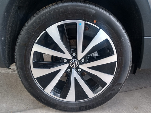 Imagen 14 de 17 de Volkswagen Taos Highline 1.4 Turbo At 250 Tsi #39