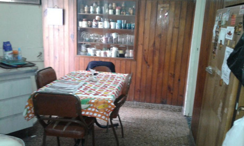 Local Con Vivienda En Venta En Monte Chingolo