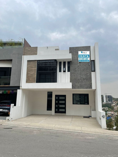 Casa En Venta En Residencial Lago Esmeralda, Atizapán De Zar