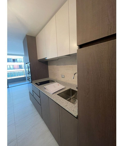 Imagen 3 de 30 de Venta Nuevo Departamento Metro Santa Isabel, Santiago