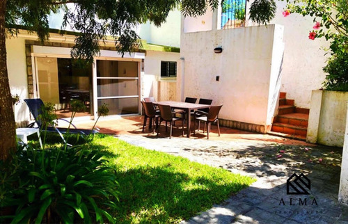 Oportunidad, Mini Complejo En Venta En La Pedrera.