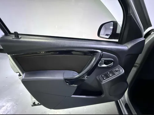 Renault Duster 2.0 DYNAMIC AUTOMATICA (FINANCIAMIENTO)