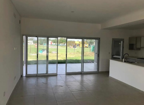 Imagen 4 de 14 de Casa En Venta Pilar Del Este San Ramon