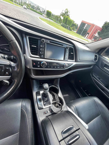 Imagen 9 de 15 de Toyota Highlander 2017 3.5 Limited At