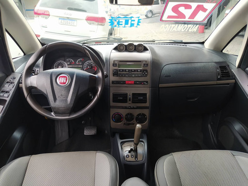 Imagem 10 de 11 de Fiat Idea 1.8 Mpi Adventure 16v Flex 4p Automatizado