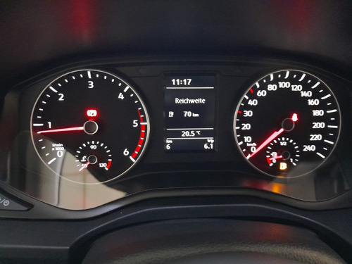 Imagen 18 de 19 de Volkswgen Amarok Confortline 4 X 2 Aut My23 #26