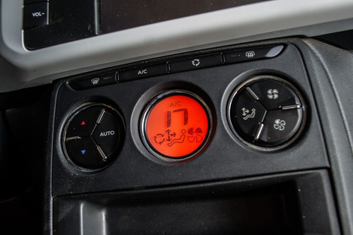 Imagen 18 de 18 de Citroen C3 Aircross Shine 2016 Aa017 L