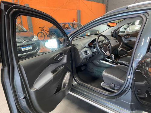 Chevrolet Onix 1.4 Activ Aut. 5p