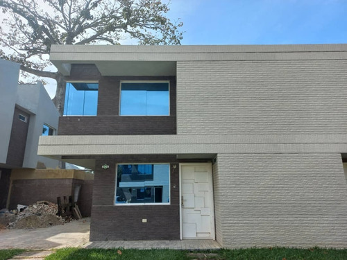 Imagen 12 de 17 de En Venta Hermoso Townhouse Maryori Wadskier 0414-9467879