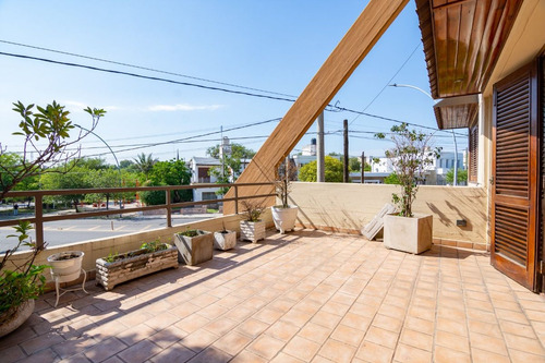 Se Vende Casa 4 Dormitorios Bº Paso De Los Andes