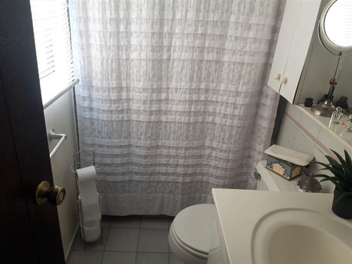 Imagen 14 de 20 de Casa En Venta De 4 Dorm. En La Reina