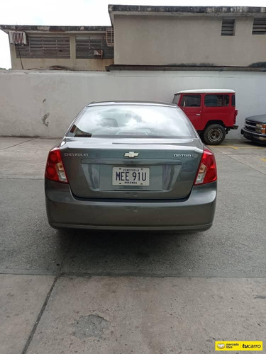 Chevrolet Optra Advance 1.8