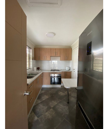 Casa En Venta De 2 Dorm. En Talca