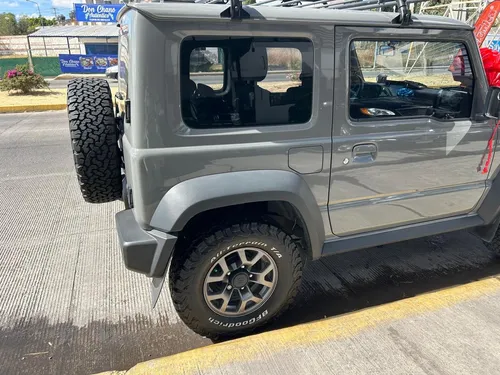 Suzuki Jimny 1.5 Glx At