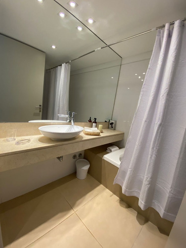 Departamento La Rivera, 1 Dormitorio - Puerto De Olivos, Sobre Calle Corrientes