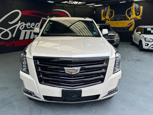 Cadillac Escalade ESV 6.2 Premium V8 8 Pas At
