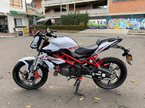 Moto Benelli Tnt 150 Mod 2022 - Matriculada En Soacha