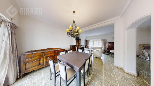 Casa En Venta, Zona Chauvin