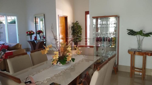 Imagem 1 de 10 de Casas - Ref: V73502