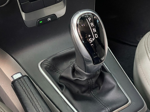 Volvo V40 2.0 T4 Kinetic Drive-e 5p