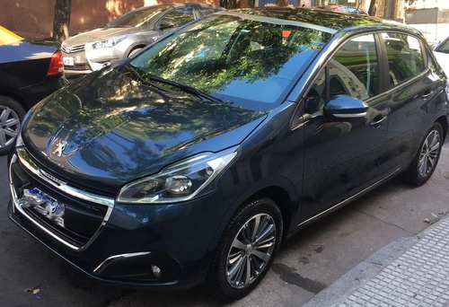 Peugeot 208 Allure 1.6 Touchscreen Res2016