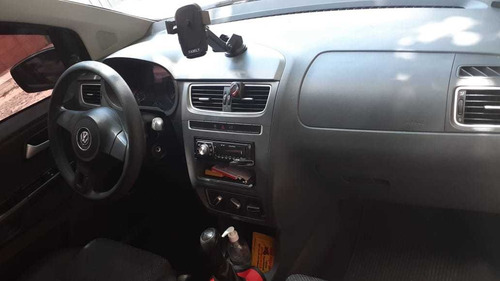 Volkswagen Fox 2014 1.6 Vht Highline Total Flex I-motion 5p