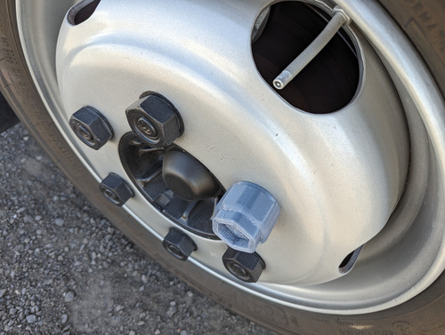 Cubre Tuerca Frontal 42 Mm Para Pintar Rines Camión Mediano