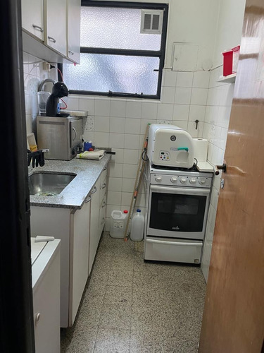 Excelente Dos Ambientes Apto Profesional A La Venta En Flores