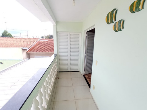 Vende-se Sobrado Com 142m² No Bairro Parque Dos Pinus Em Ribeirão Preto-sp, Com 2 Dormitórios (sendo 1 Suíte), Com 4 Vagas De Garagem, Área De Lazer - Ca00248 - 69011201