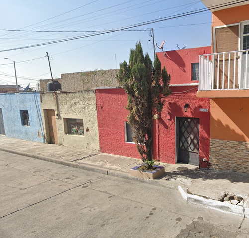 Casa En Venta, Remate Hipotecario, Col. Atlas, Guadalajara, Jalisco. Laab2