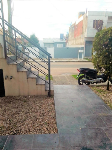 Imagen 2 de 24 de Muy Bonito Departamento Tipo Casa 2 Ambientes Sin Expensas