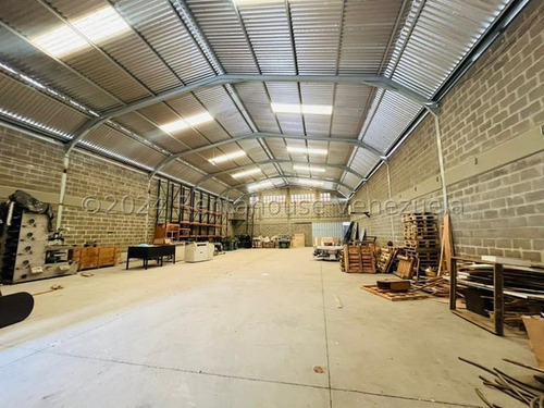 Francisco Rojas Norscia Rentahouse Vende, Galpón Industrial En Barquisimeto, En La Zona Industrial Ii, 2 4 - 2 0 7 0 4, Ideal Para Tu Empresa, Procesadora O Almacén, Llama Ya, Invierte Con Rentahouse