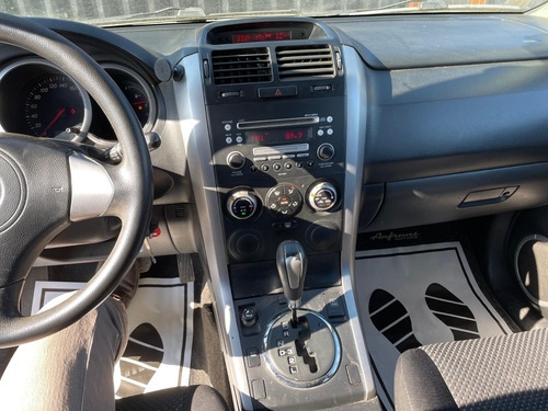 Suzuki Grand Nomade Grand Nomade GLX 4X2 AT 2.0