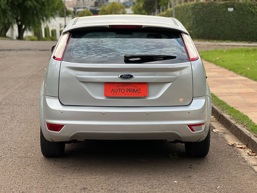 Ford Focus 1.6 GL 16V FLEX 4P MANUAL