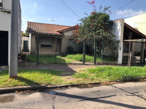 Imagen 3 de 25 de Casa Venta 4 Ambientes Carapachay