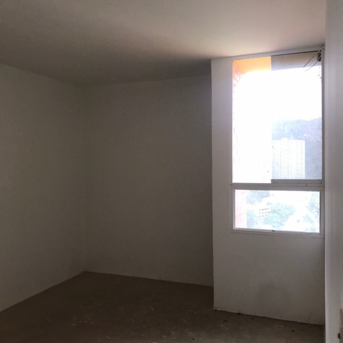 Imagen 4 de 9 de Vendo Apartamento 74m2 2h/2b/1p Macaracuay 4534