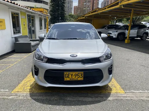 Kia Rio 1.4 Vibrant At 2020