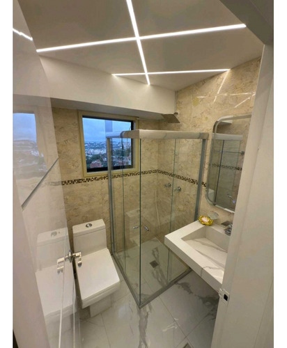 Venta Apto Lomas De Prados Del Este 86mts2 2h/2b/2pe