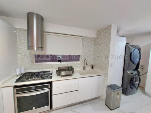 Espectacular Apartamento En Alquiler Santa Paula.25-2063 K.o