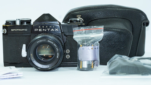 Imagem 1 de 8 de Câmera Pentax Spotmatic + Lente 55mm F/2 + Extras (revisada)