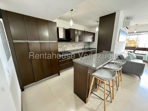 Moderno Apartamento En Venta En Mariperez