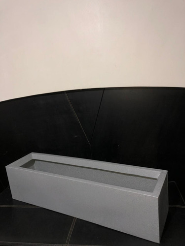 Maceta Rotomoldeadas Plásticas Jardinera 80x20x20 Cm Gris