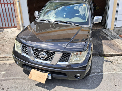 Nissan Frontier 2.5 Sel Cab. Dupla 4x4 Aut. 4p