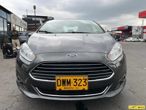 Ford Fiesta Titanium 1.6cc AT AA 4X2
