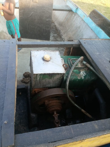 Barco De Pesca