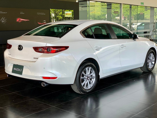 Imagen 6 de 14 de Mazda 3 Touring Mt Blanco | 2022