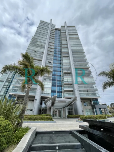 Excepcional Apartamento Con Vista Plena A Mansa Venta Y Alquiler Temporada