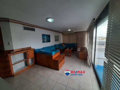 Imagen 2 de 12 de Se Vende Apartamento Con Amplio Balcón, Marina Privada, En Tucacas, Edificio Gran Marina.