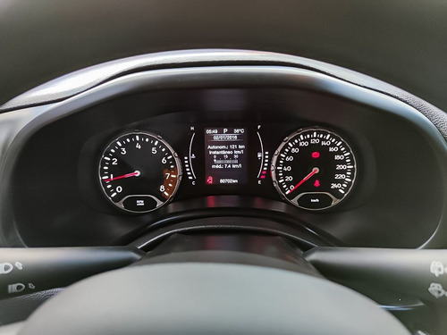 Imagem 9 de 15 de Jeep Renegade 1.8 16v Sport